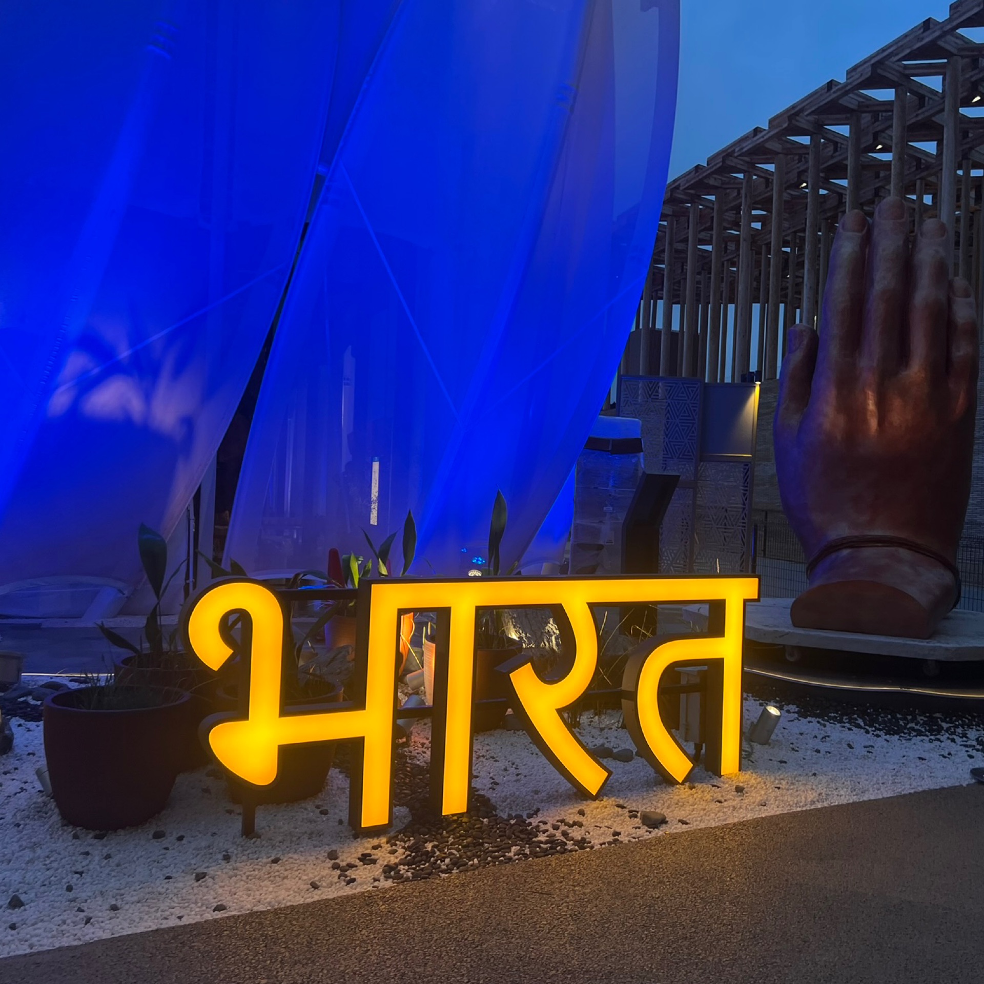 りりのタイムライン643686-08-21 09:47:10投稿画像